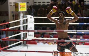 Marcel Gaines fights at Patong stadium in Phuket, Thailand, Monday, May. 20, 2013. (Photo by Mitch Viquez Â©2013)