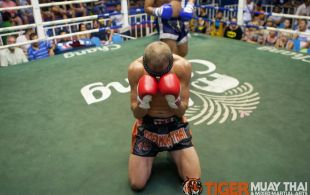 Tom Harbert fights at Bangla boxing stadium in Phuket, Thailand, Wednesday, Aug. 14, 2013. (Photo by Mitch Viquez Â©2013)