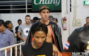 Tom Harbert fights at Bangla boxing stadium in Phuket, Thailand, Wednesday, Aug. 14, 2013. (Photo by Mitch Viquez Â©2013)